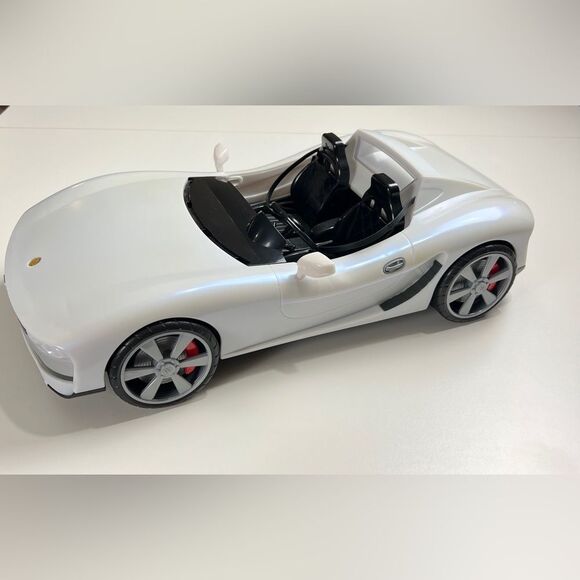 MGA Entertainment Rainbow Dolls White Convertible Vehicle Toy - Picture 1 of 5